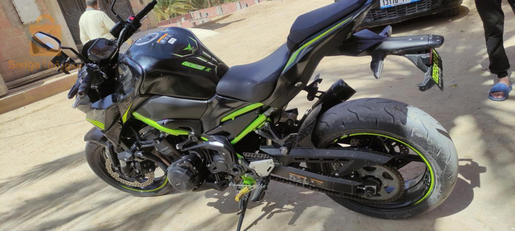 Kawasaki z900 2021