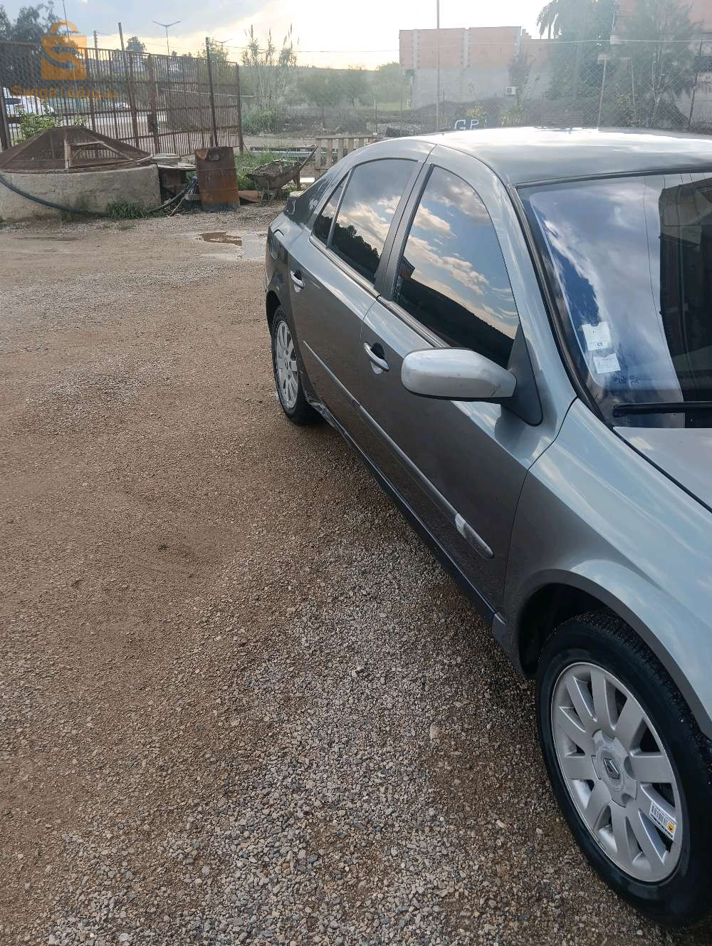 رينو Laguna 2001 35 بومرداس