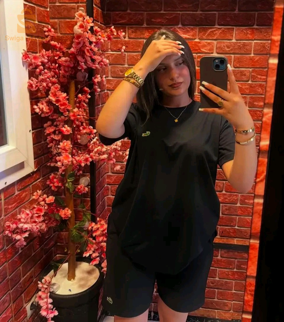 Esmble femme 
Lacoste ✅