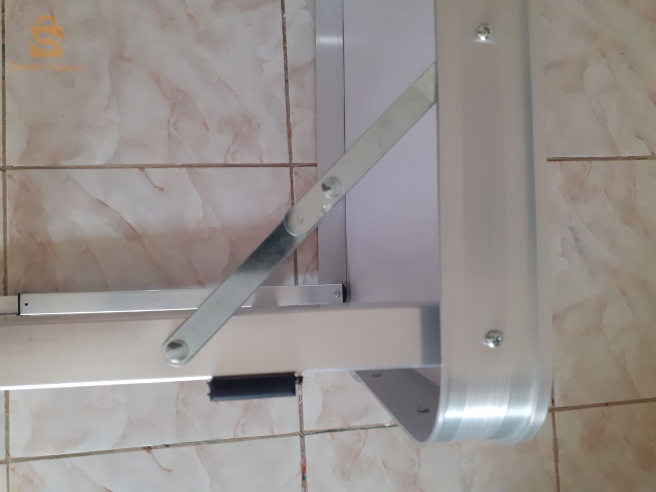 طاولة قابلة للطي table pliante