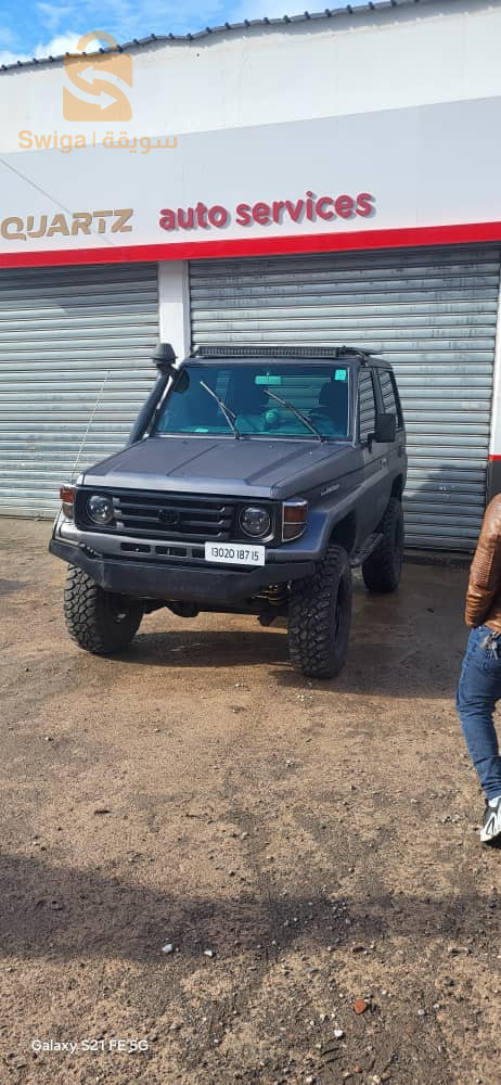 تويوتا Land Cruiser 1987 15 تيزيوزو