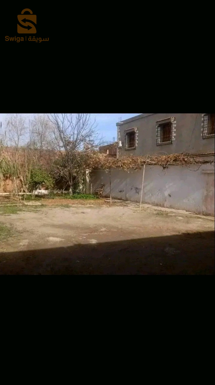 فيلا تيجارية للبيع