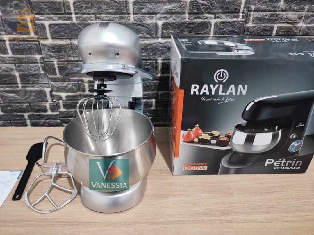 pétrin marque raylan 1300w
✅Garantie 12 mois
✅1300 watts
✅Bol et accessoires en Inox
✅Capacité 5 litres
✅Disponible en noir et en gris
✅Accessoires crochet a pate .. batteur a plat , Fouet, spatule
✅Pied anti dérapages
Lampe témoin Led
✅ Couver transparent
