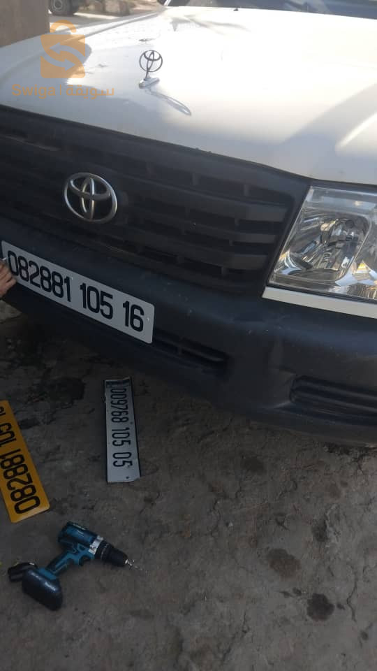 Toyota Land Cruiser 2005 16 ALGER