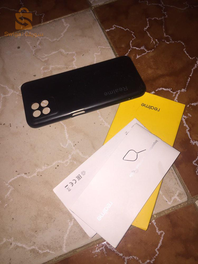 realme 8i (4+4/64)