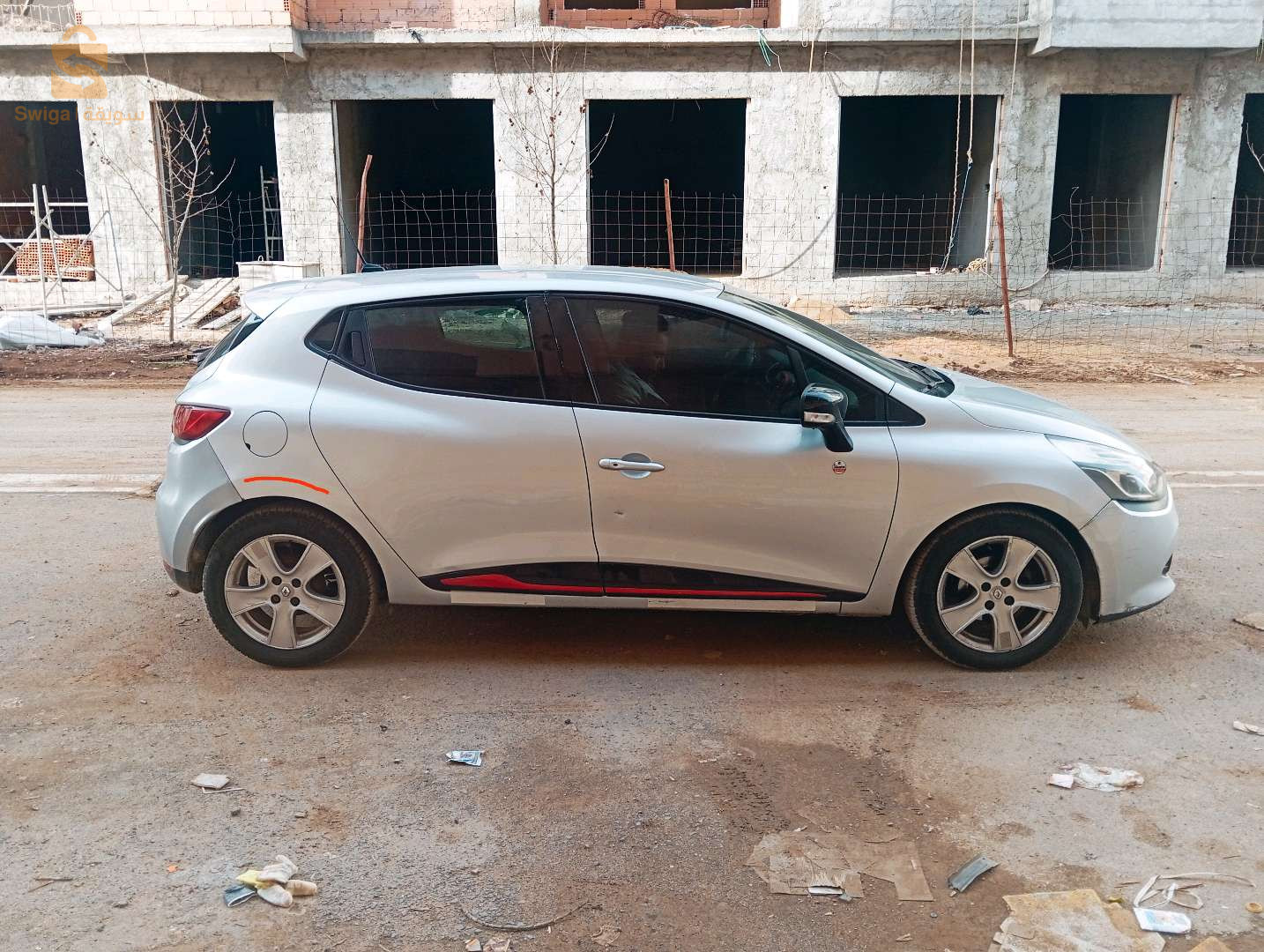 رينو Clio 4 2013 10 البويرة