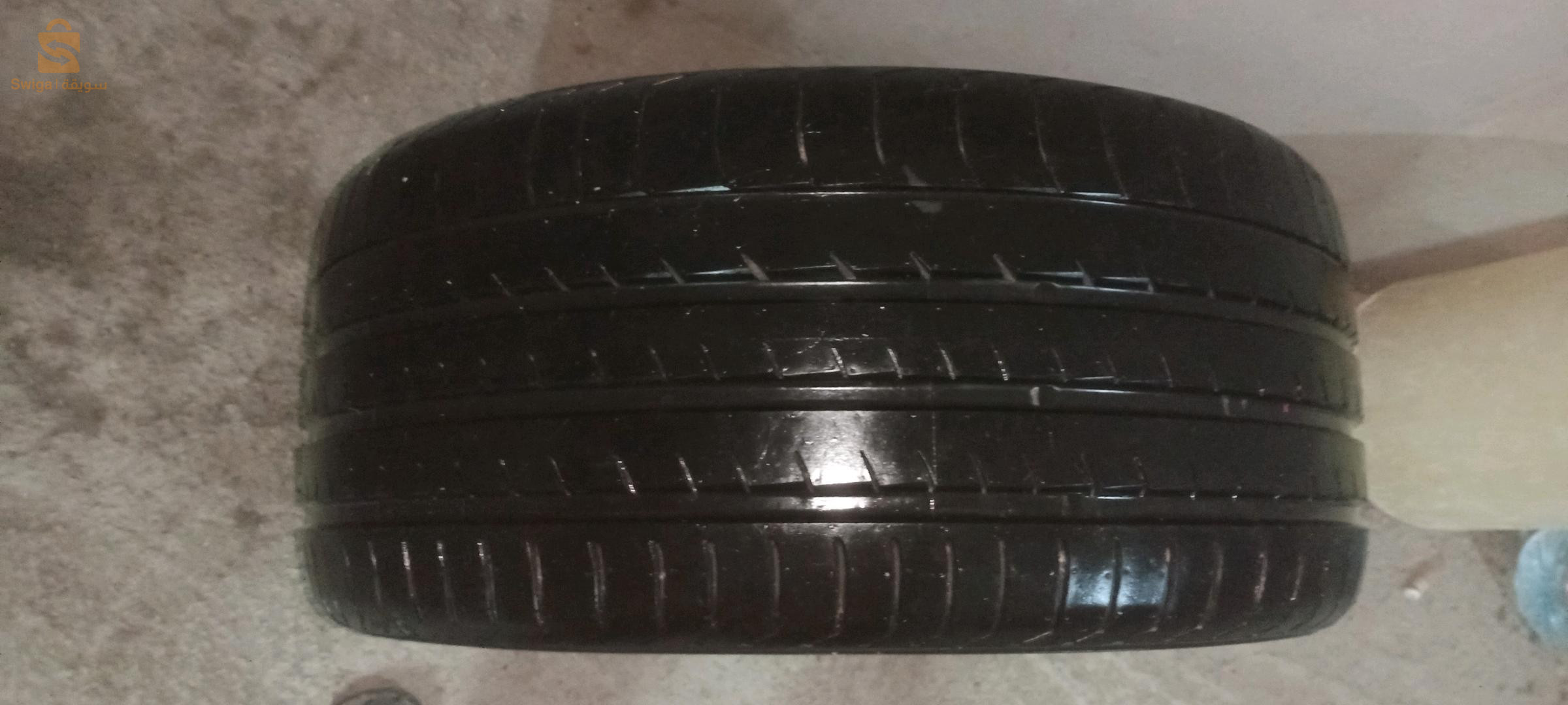 pneu Yokohama 295/35r21