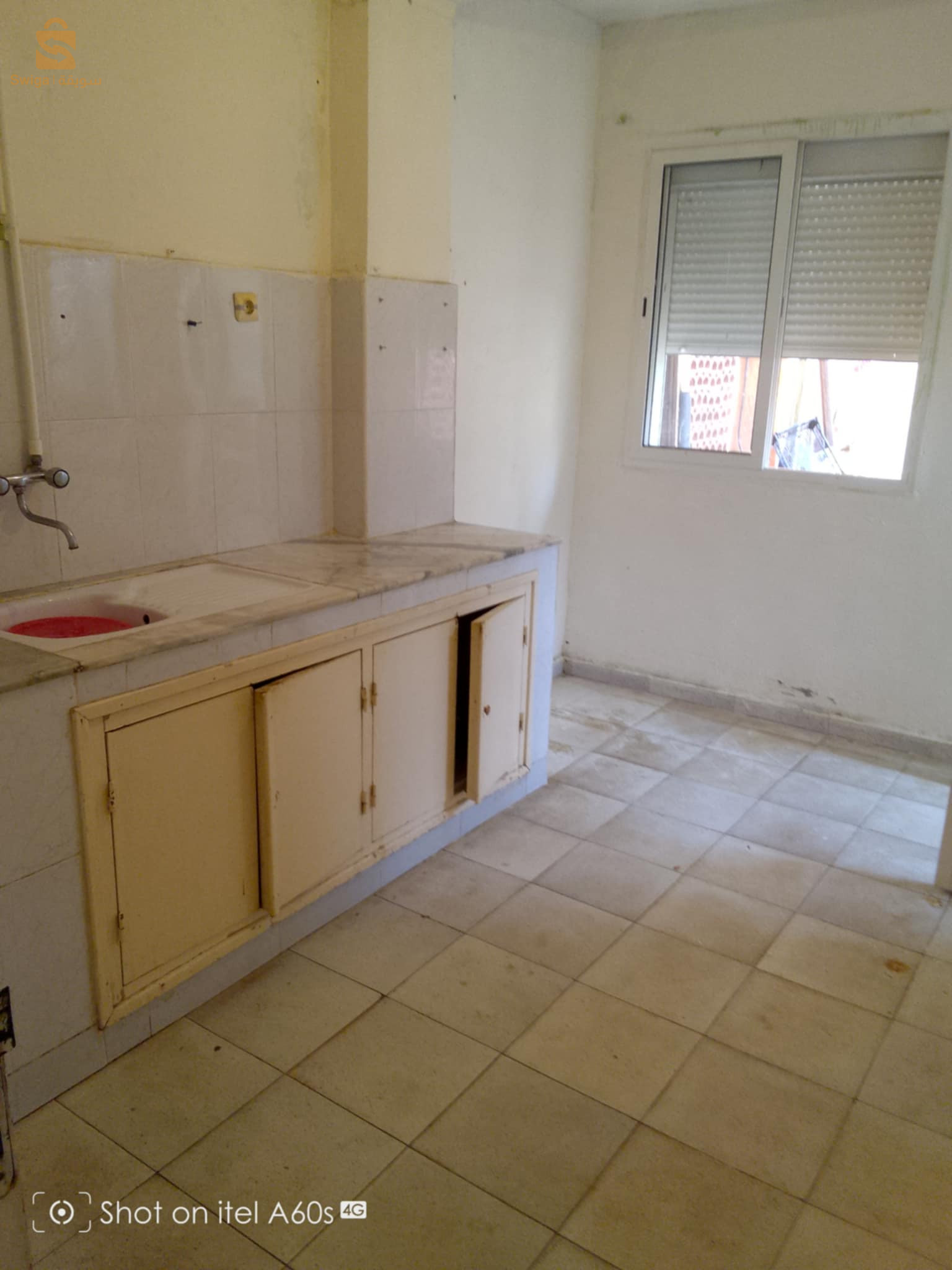 متوفر شقة صوصيال الطابق الاول للبيع بحي سي مصطفى ولاية بومرداس. 320مليون... ٠0662832173