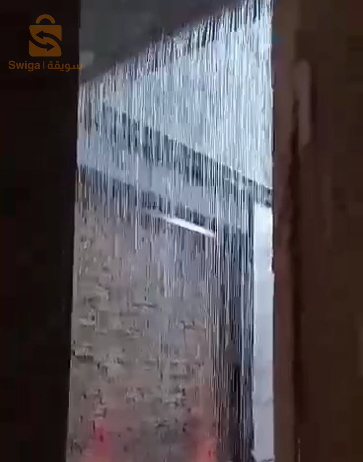 chute d'eaux  شلال ماءي جداري