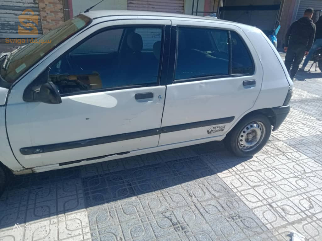 رينو Clio 1 1998 4 ام البواقي