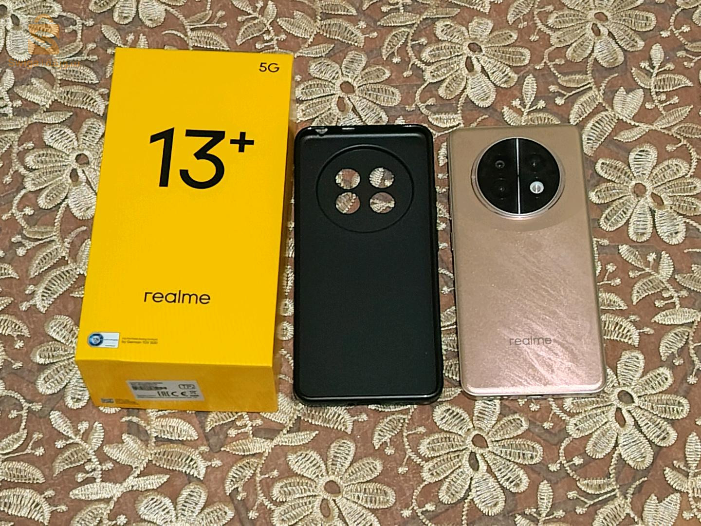Realme 13 plus 8/256 ndif bzaf