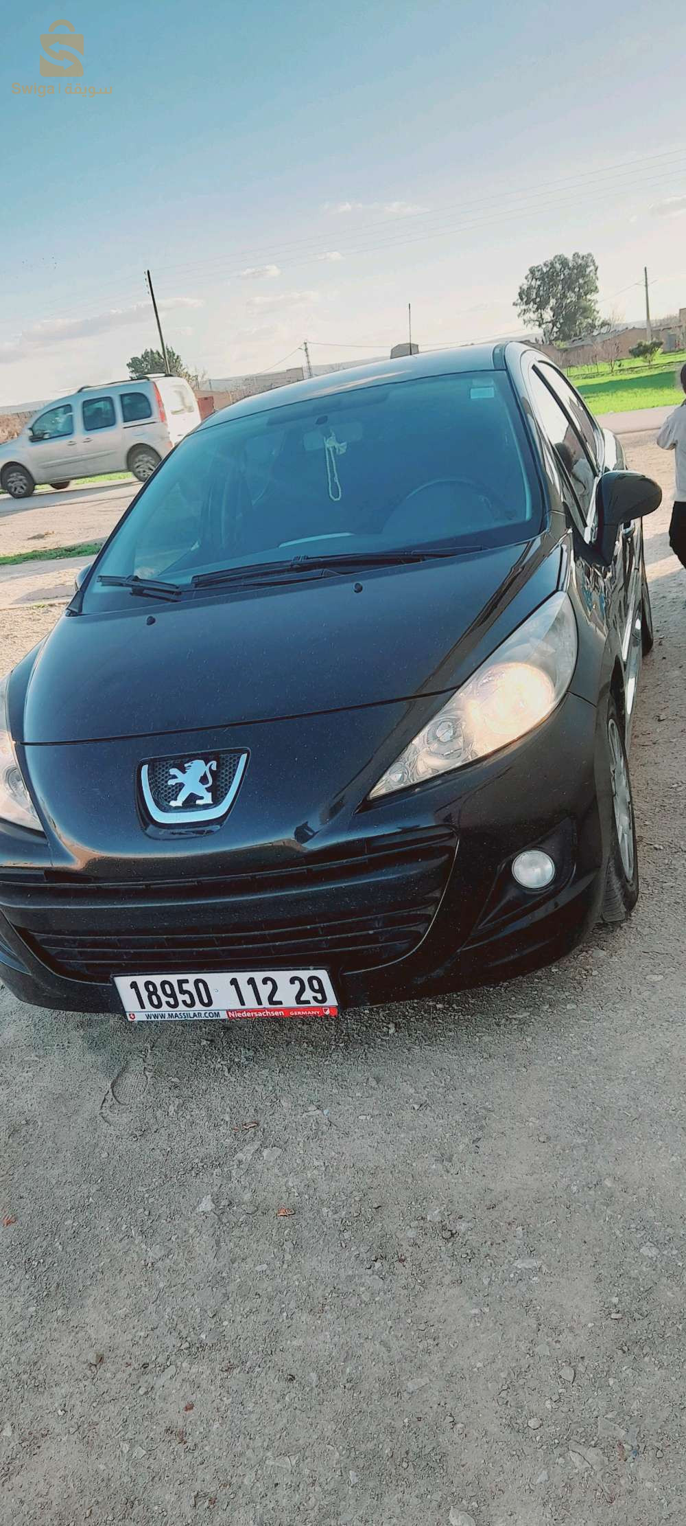 بيجو 207 2012 29 معسكر