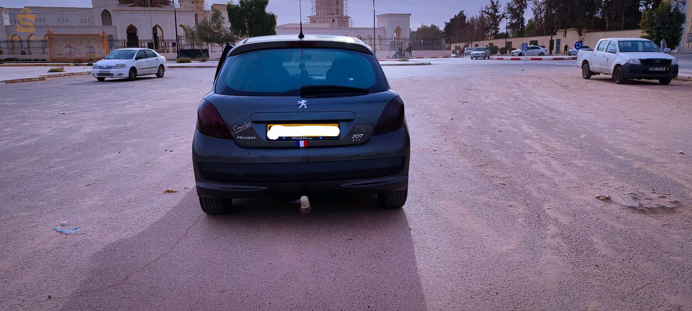 بيجو 207 2007 17 الجلفة