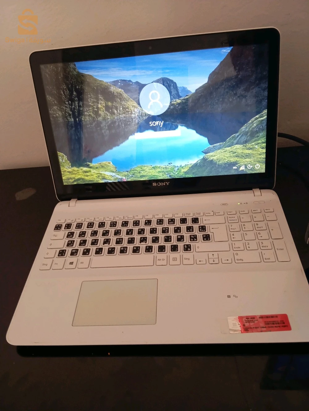 mecro portable bon état 
écran tactile