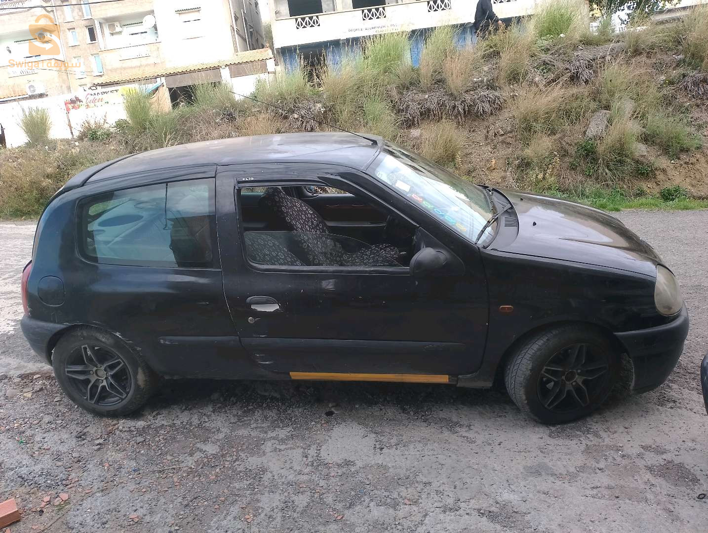 Renault Clio 2 2000 15  TIZI OUZOU