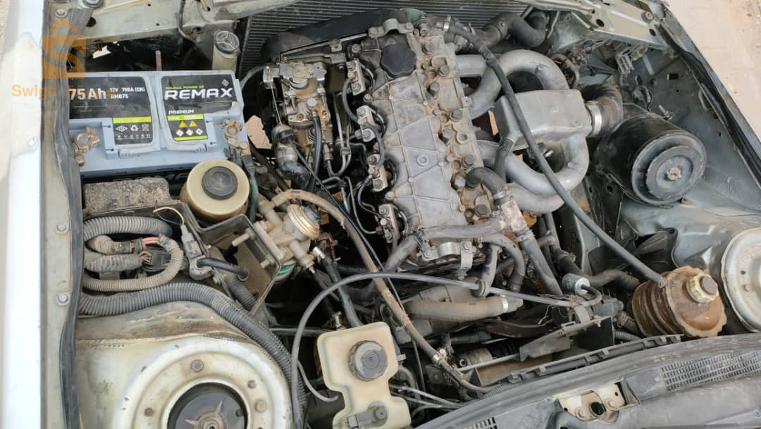 رينو R 30 1994 55 توقرت