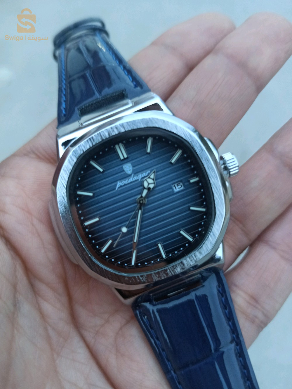 ساعة Poedagar