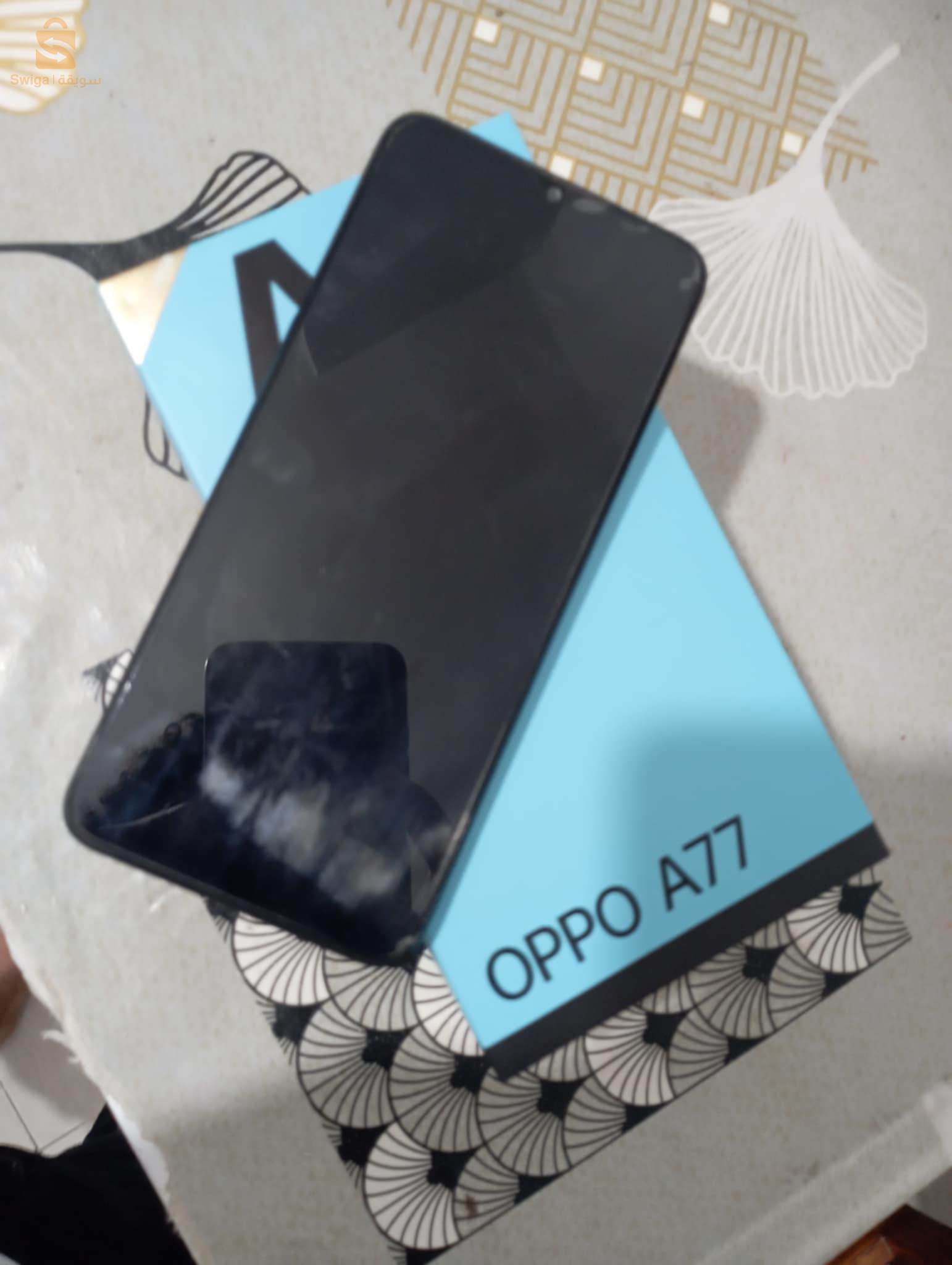 هاتف oppoA77 للبيع