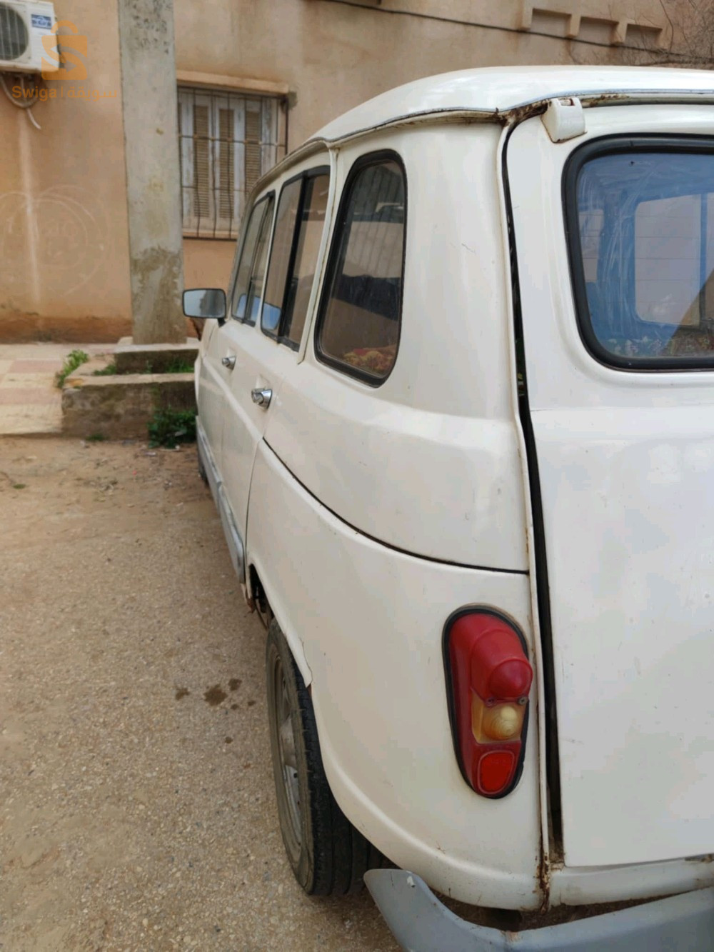رينو R 4 1984 44 عين الدفلى
