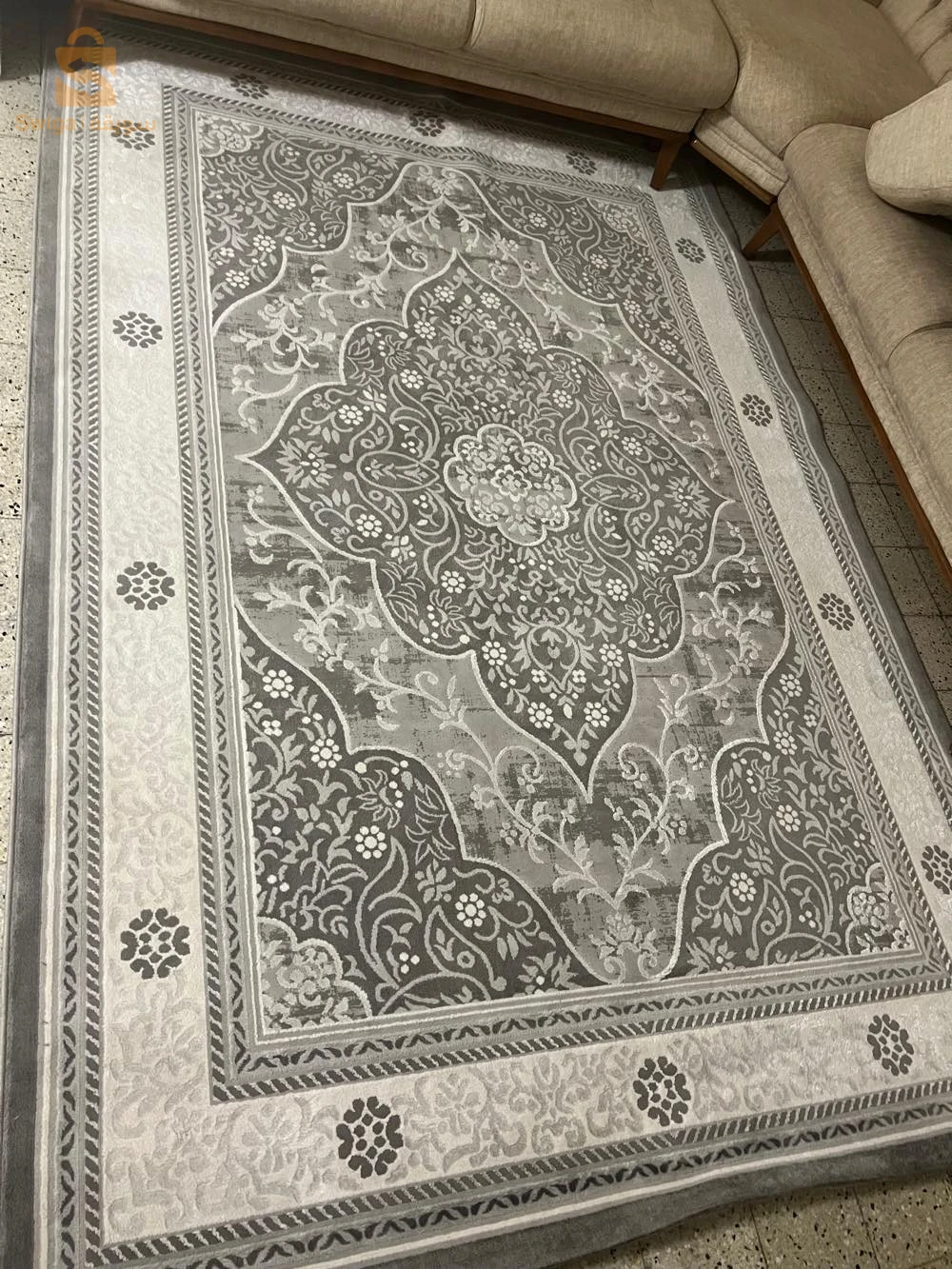 tapis de salon ou chambre tres classe