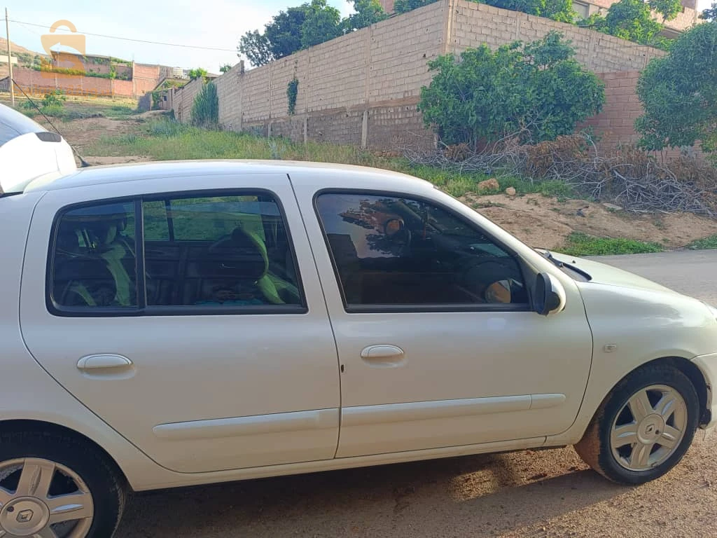 Renault campus 2012 44 AIN DEFLA