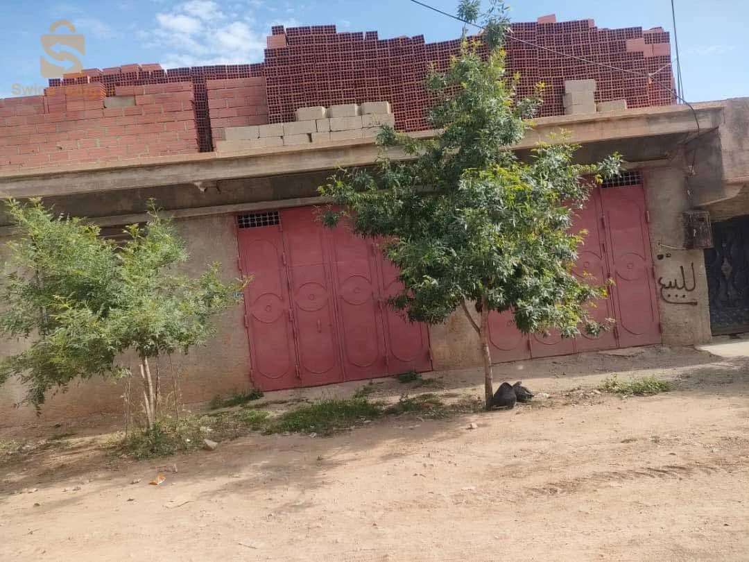 ثلاث سكنات