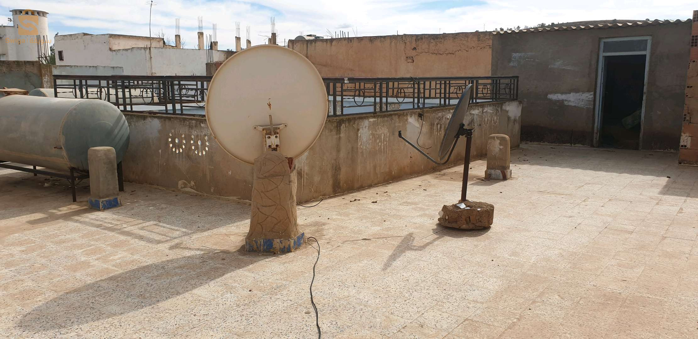 avendre hotel Aoures centre vile BOUHANIFIA hamamat