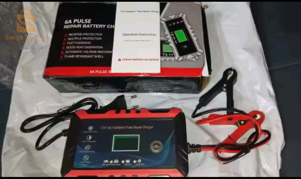 Battery charger 12 V 
شارجور بطاريات السيارات و الدرجات النارية