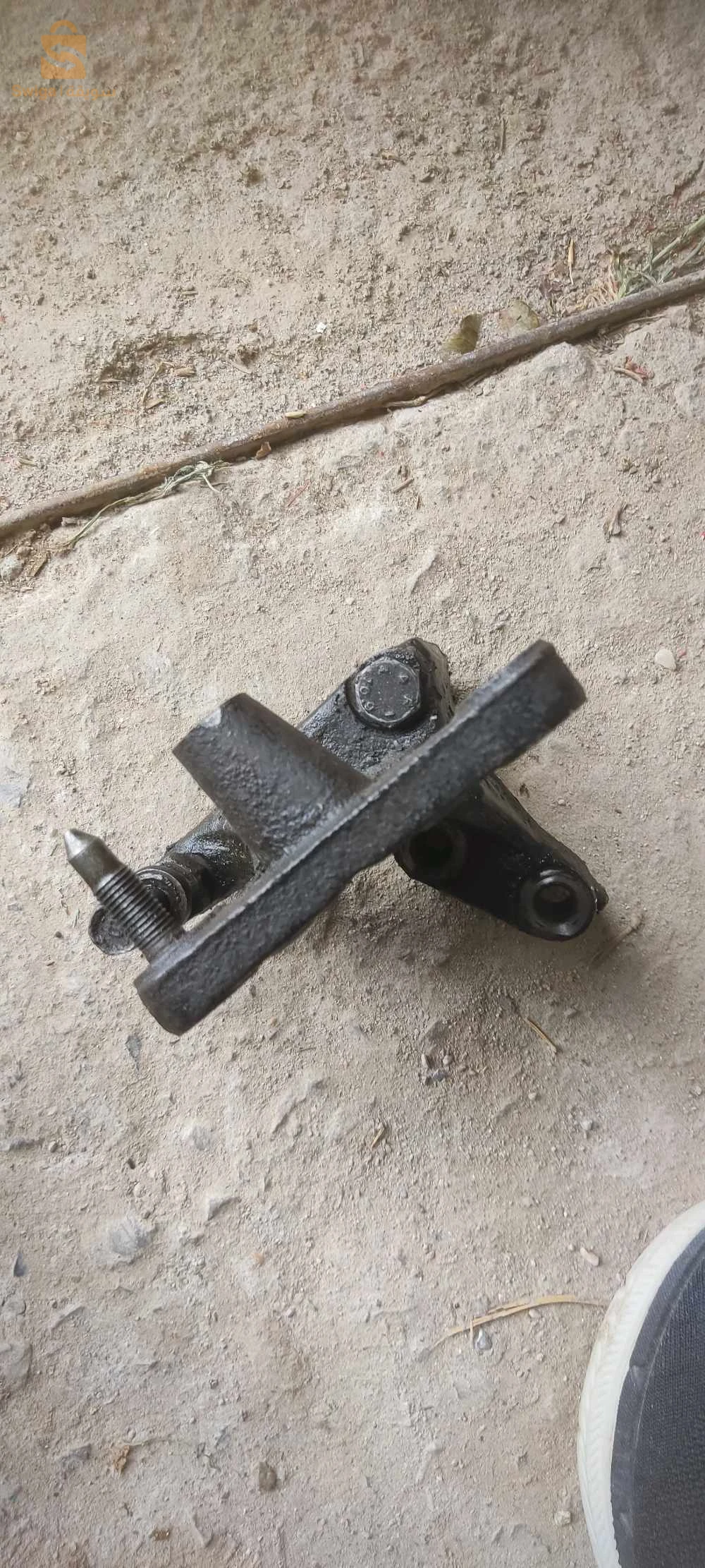 قطاغ غيار نستعمل نيسان صيني بي 10