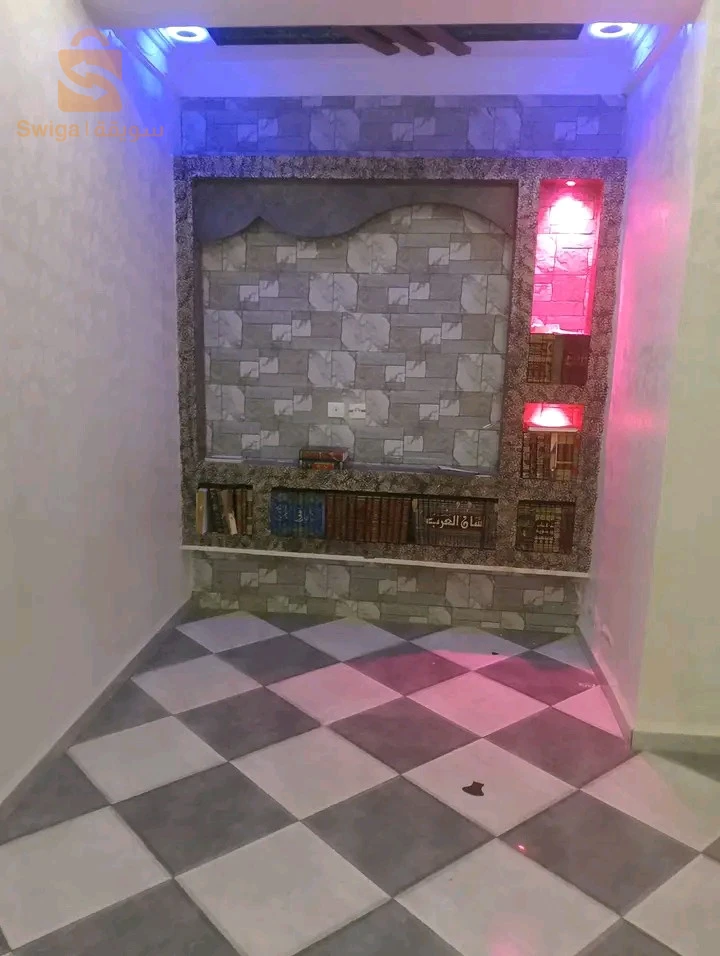 فيلا للبيع طابق أرضي وطابق أول والإسكان مباشرة وسط الهرية ولاية قسنطينة