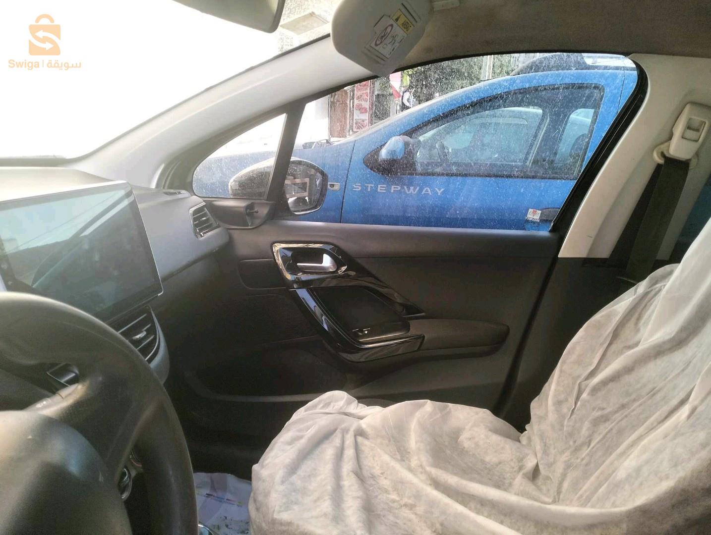بيجو 208 2014 15 تيزيوزو