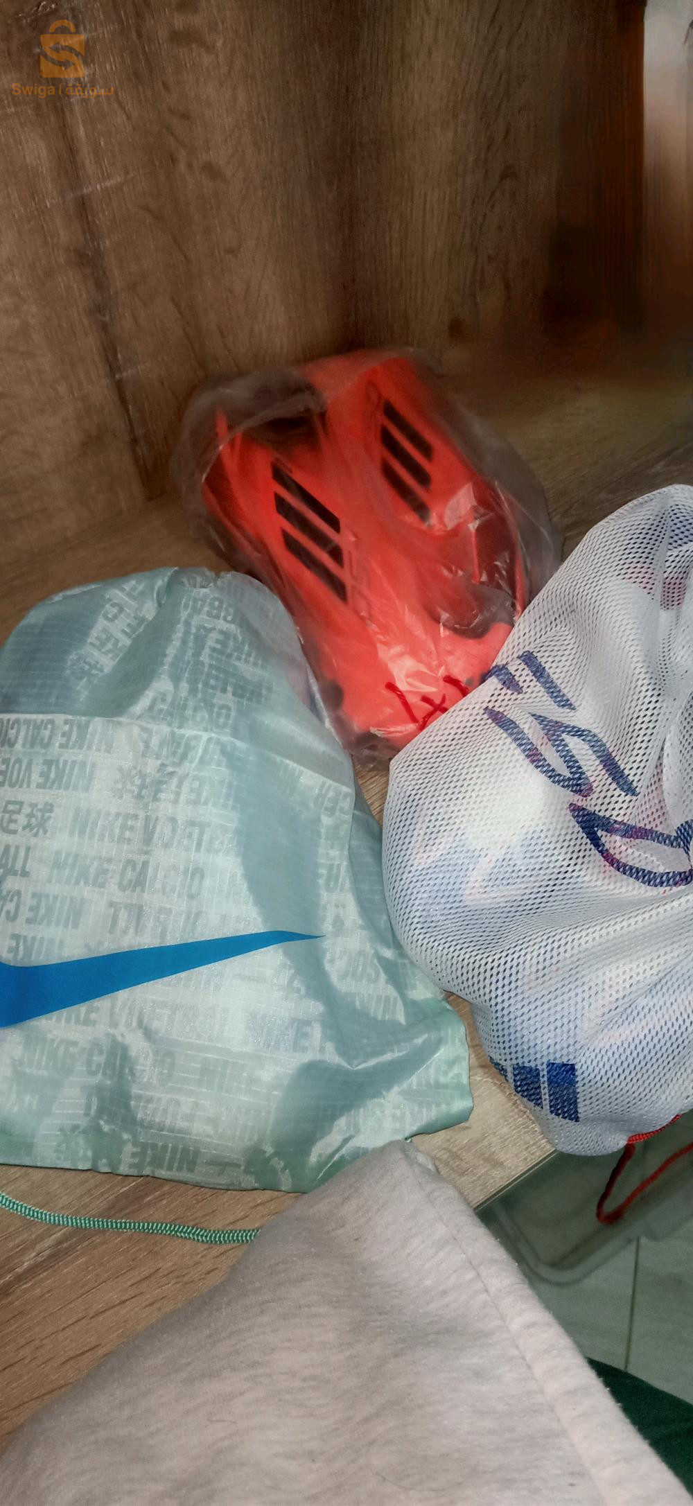 ⚪️souliat DISPO F LA MEILLEURE QUALITÉ SUR 🔥🇩🇿🥇
🔴 ADIDAS F 50 LACLESEE Elite horizon pack 🫀🩸
Taille :41_43 bark
Prix:12000 négociable 
⚪ adidas F50 Elite laceless FG ⚡💨 
+Sacs soulier original 🎁 
Taille:43
Prix :12800 négociable 
🔵 Nike Mercurial vapor 16 mad embicien pack 🥶🐬
+Sacs soulier original 🎁 
Taille : 43 
Prix :12800 négociable 
🟣 adidas Predator Freak Violet 🐉💜 
Taille : 40 
Prix :8700 fix
🚨Promotion‼️ 🚨promotion ‼️ 🚨promotion ‼️ 🚨liquidation habat la5rine🚨⚠️ 
للطلب او الاستفسار🔴 يرجى التواصل معنا في الخاصا او علا  صفحة في انستقرام @
او message WhatsApp 
==