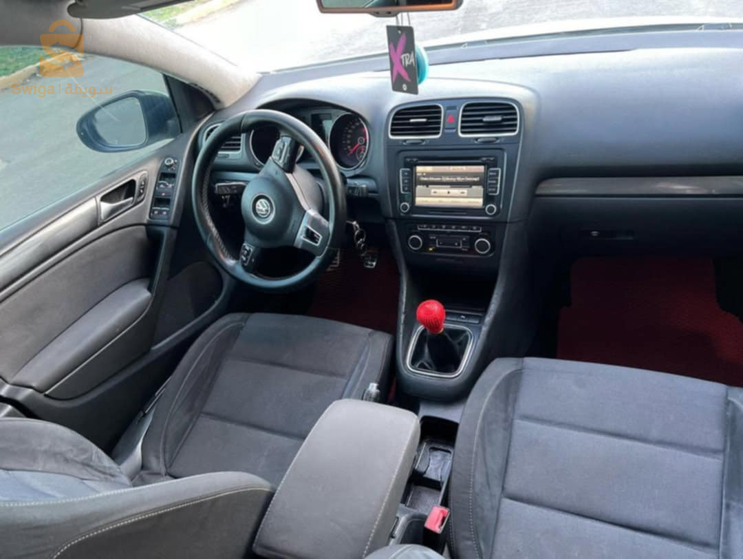 Volkswagen Golf 2011 42 TIPAZA