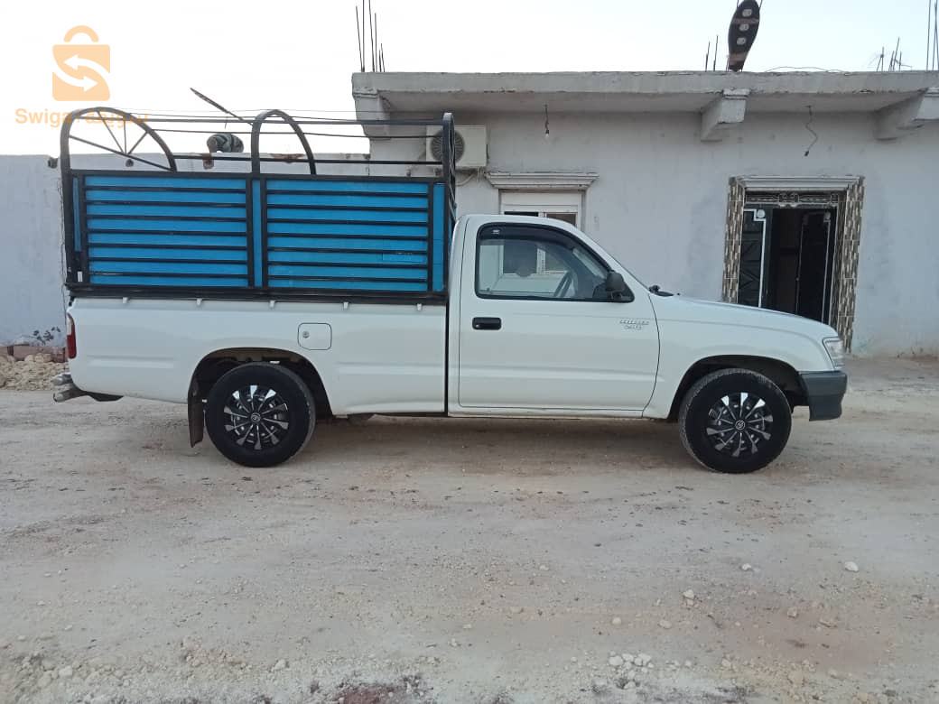 تويوتا Hilux 27 مستغانم