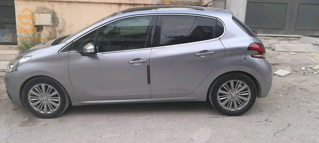 Peugeot 208 2019 25 CONSTANTINE
