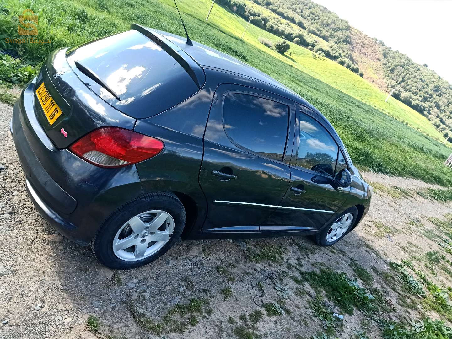 Peugeot 2011 42 TIPAZA