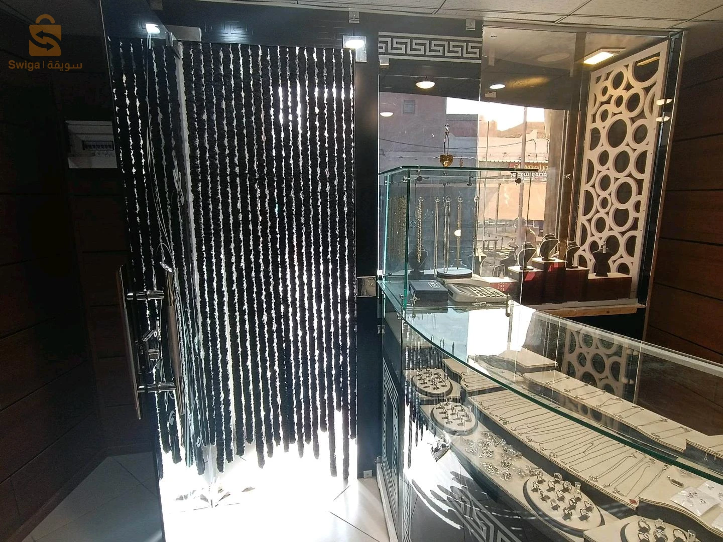 فترينة محوهرات