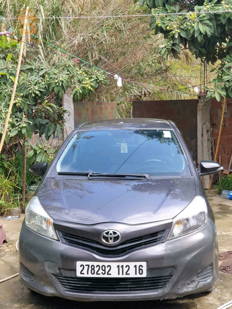 Toyota Yaris 2012 16 ALGER