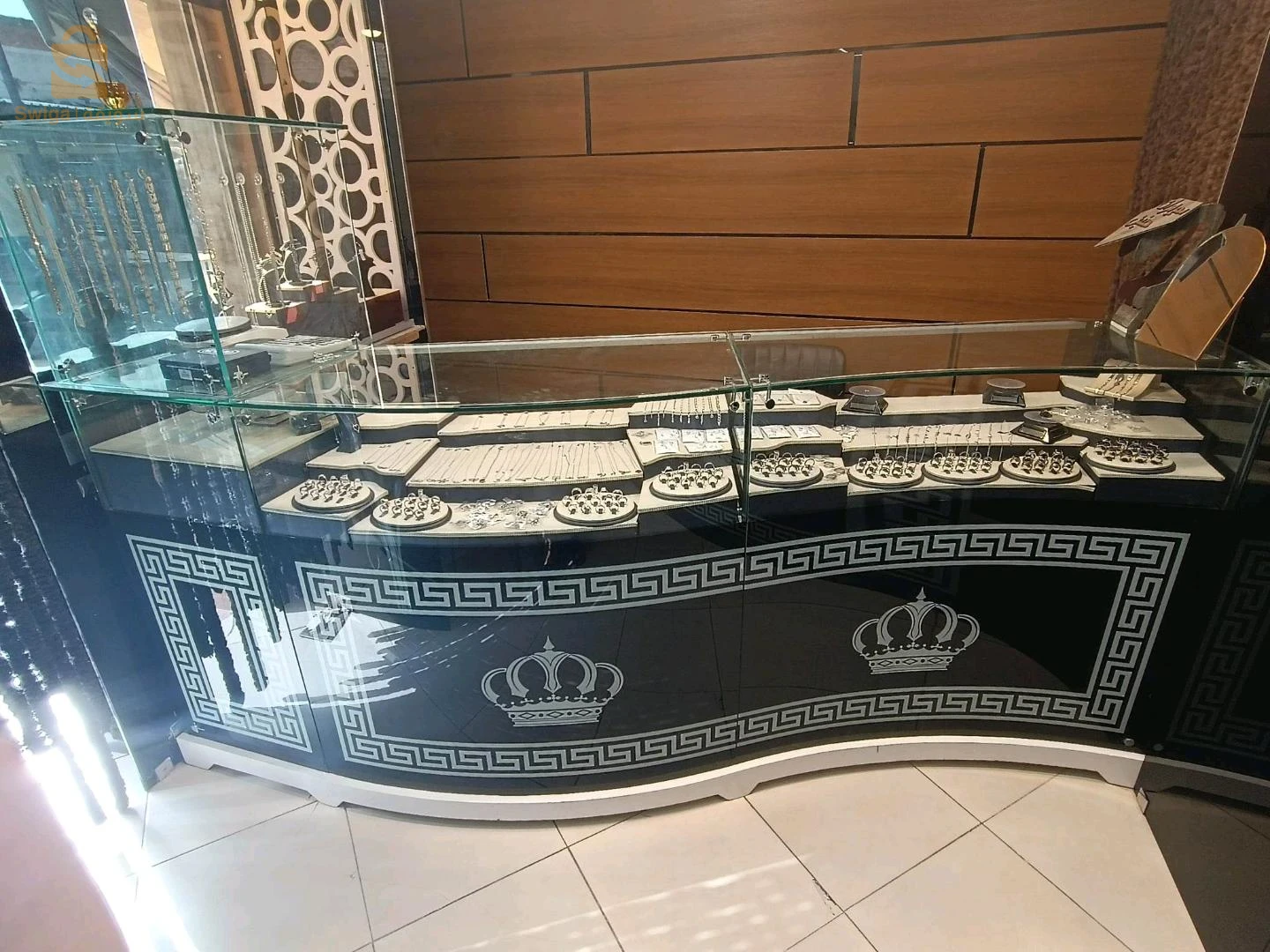 فترينة محوهرات