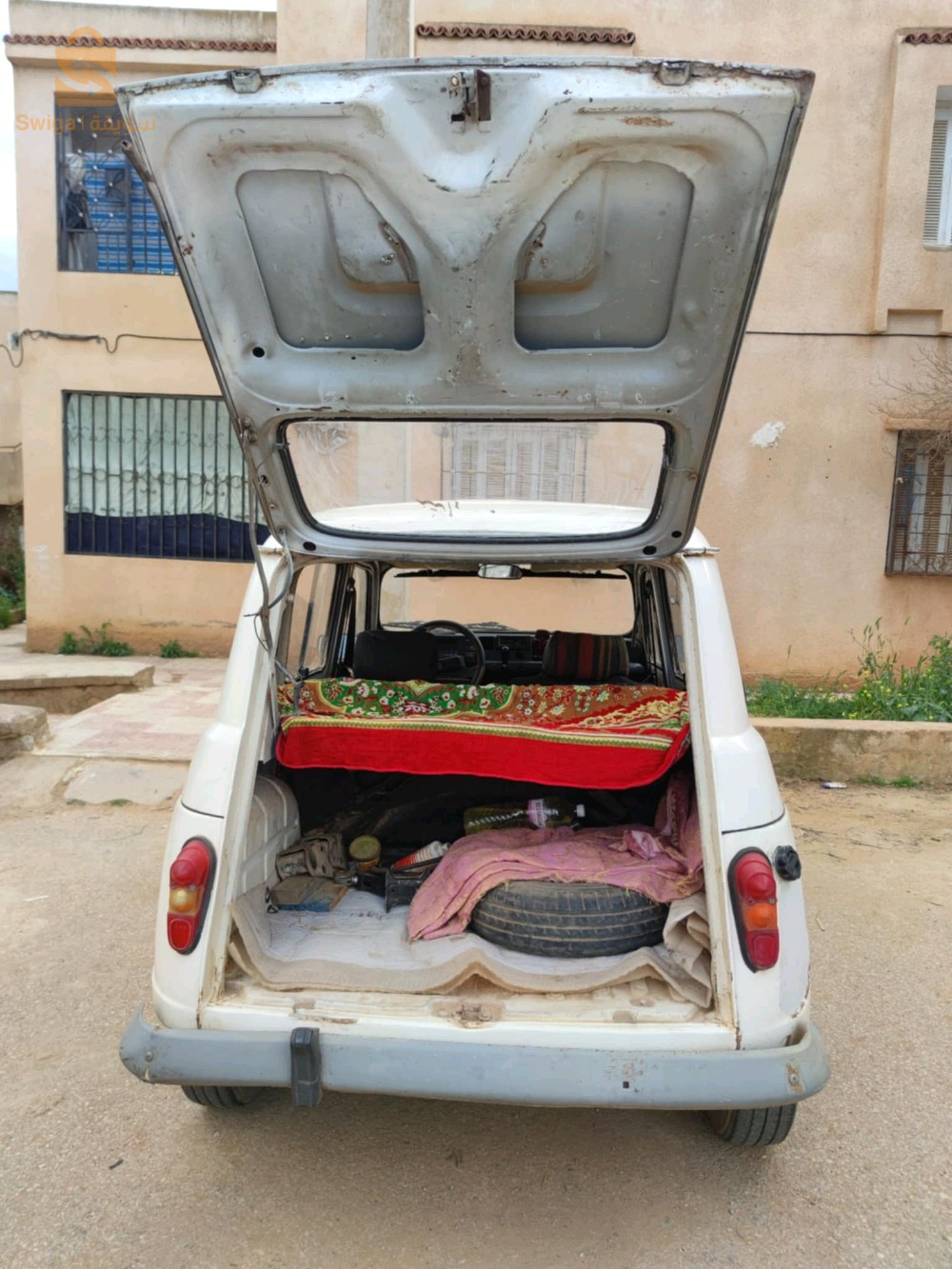 رينو R 4 1984 44 عين الدفلى
