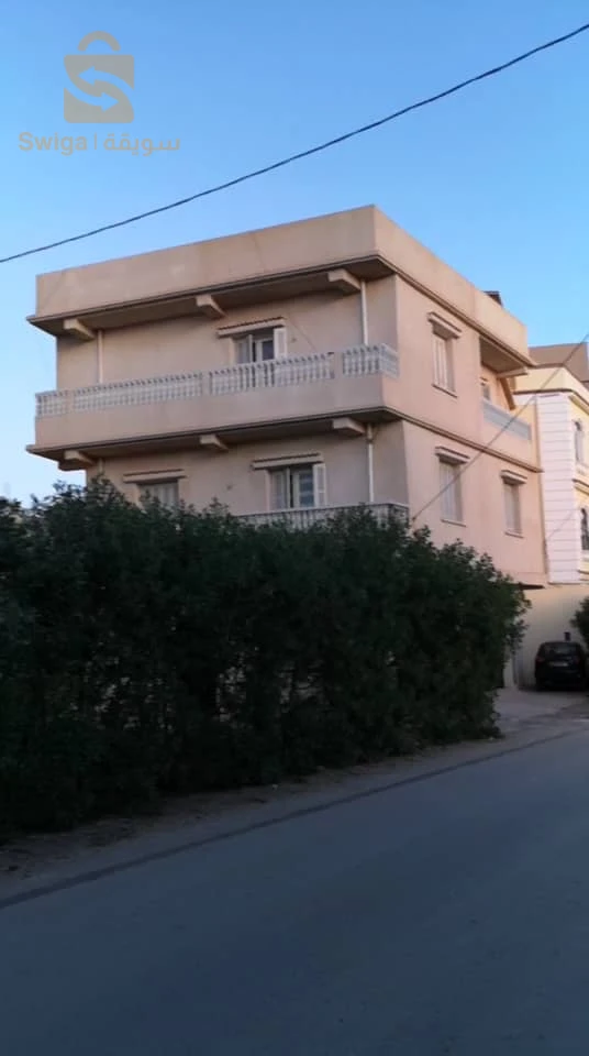 فيلا سكنية وتجارية للبيع في شرشال ولاية تيبازة