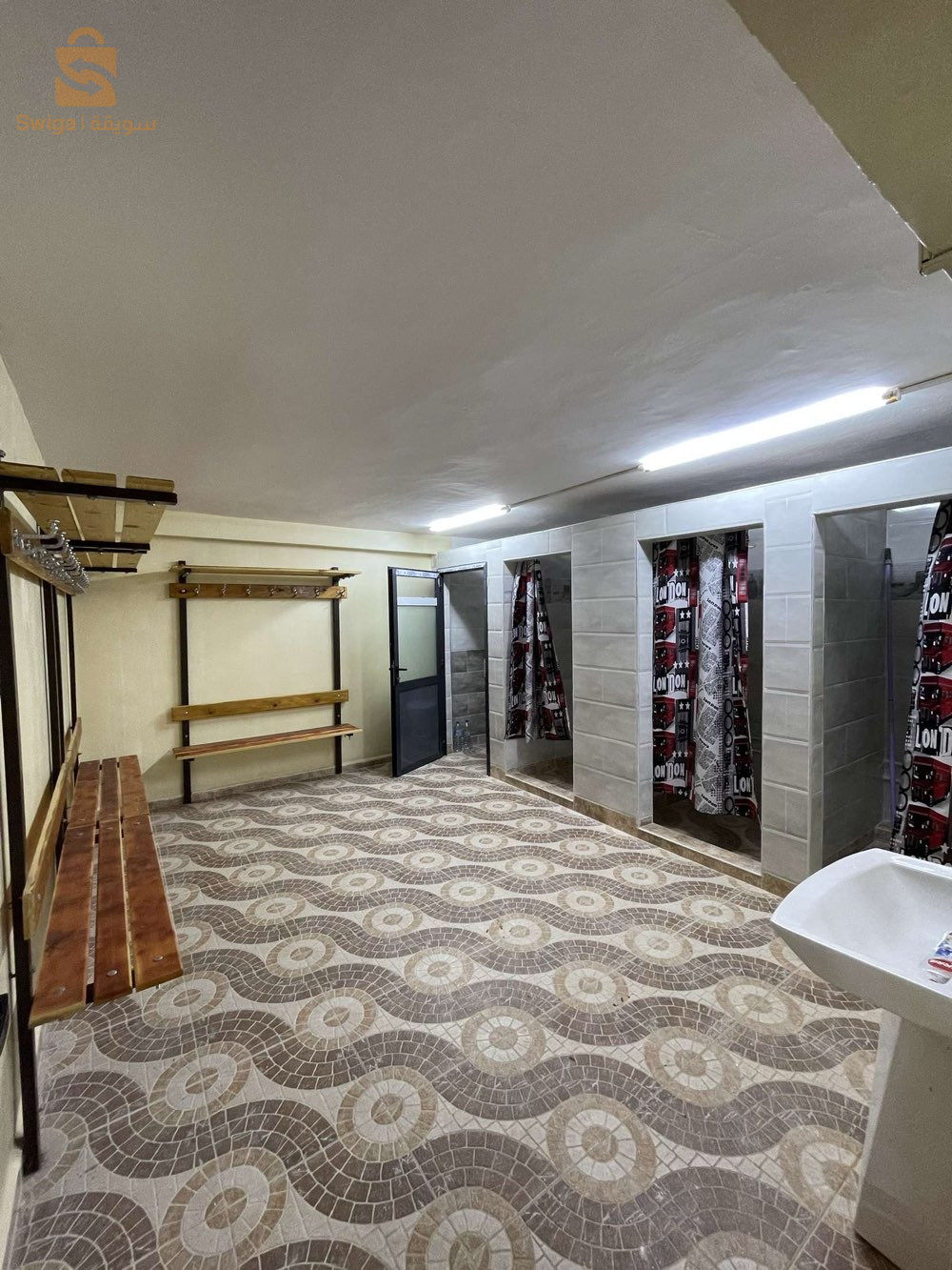 A Vendre salle de sport équipée actée ORAN (RDC+Sous sol)