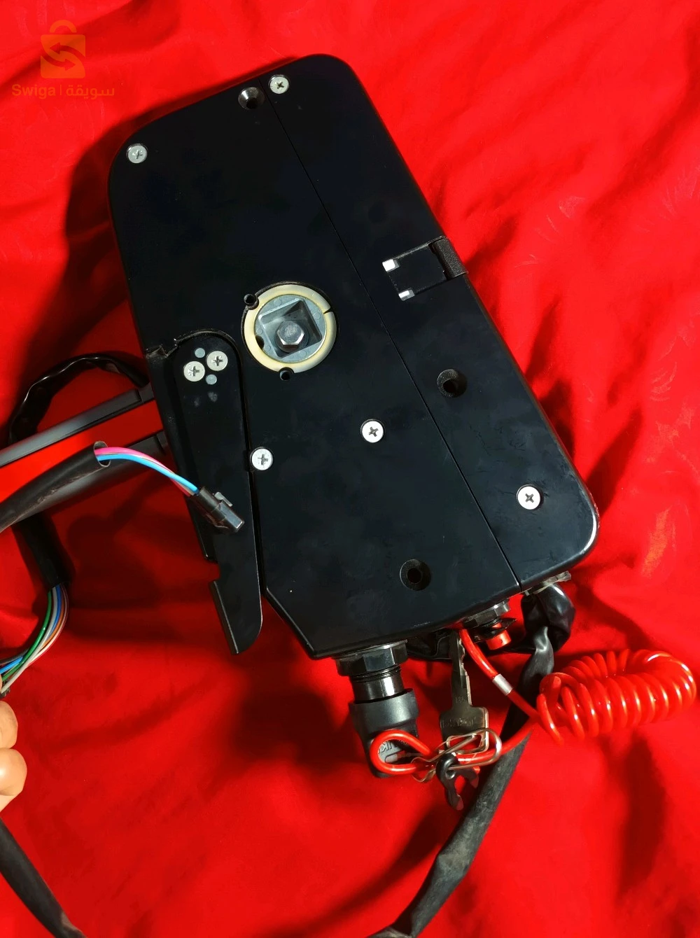 مانيطا جديدة.   
manetta