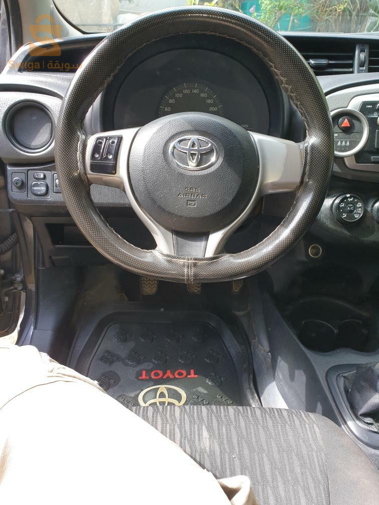 تويوتا Yaris 2012 16 الجزائر