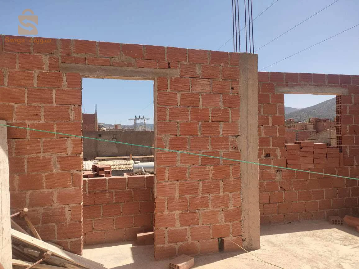 ثلاث سكنات