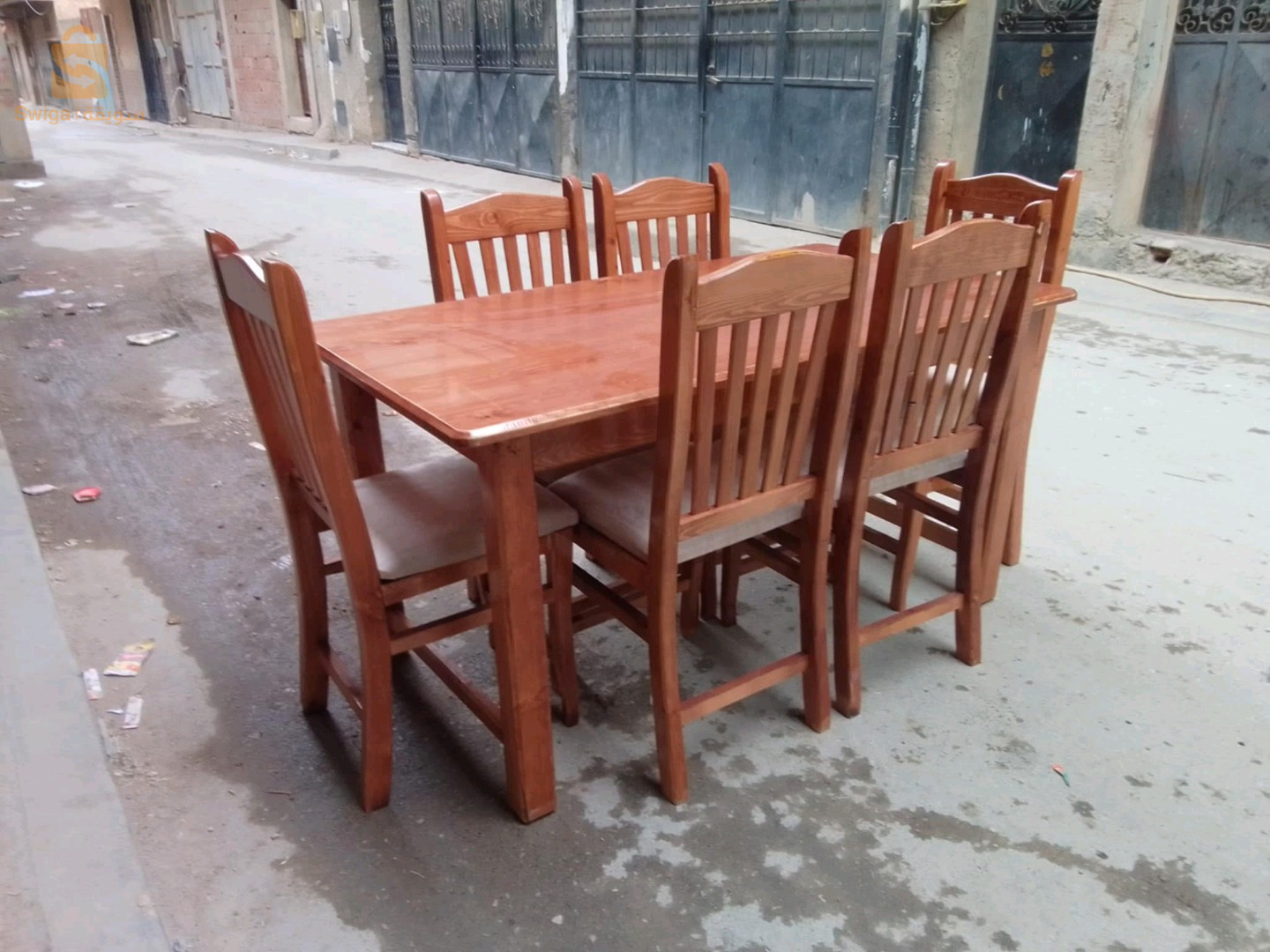 طاولات مطبخ من الورشة