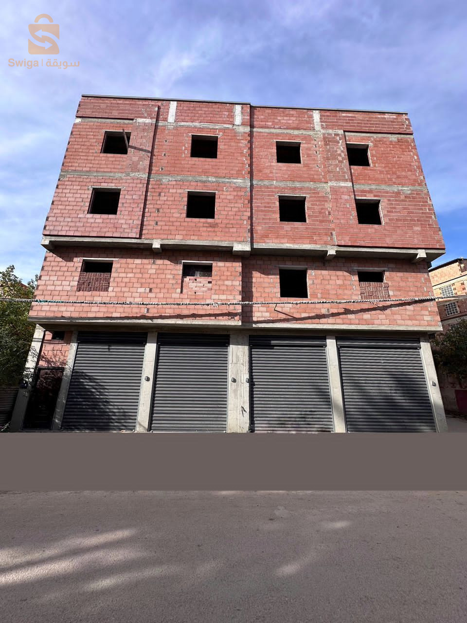 أولاد موسى (قارة مصطفى)المساحة 320 عقد ملكيةدفتر عقاريرخصة البناءثلاث طوابقالسعر خمس ملايين و نص قابل للتفاوض زوج فاصاد طريق زائد فاصاد وحدة مطلة على حوشللاستفسار تواصل معي على الخاص