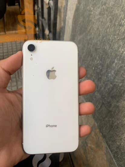 slm kayn iphone xr ndif walo mam3awed fih klch actv
batterie 78
jami la tftah