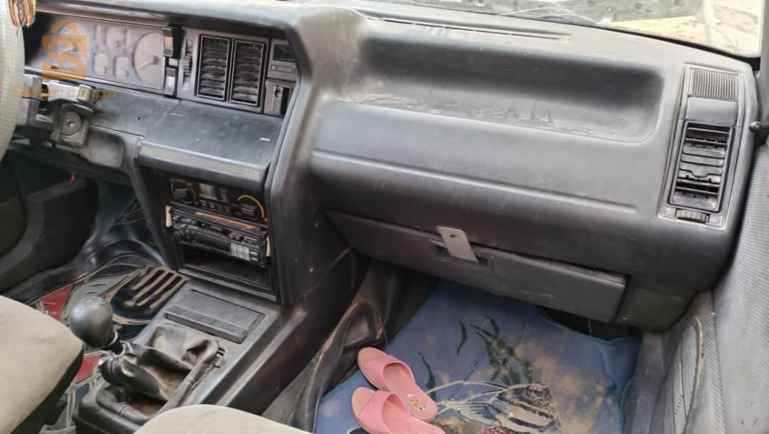 رينو R 30 1994 55 توقرت