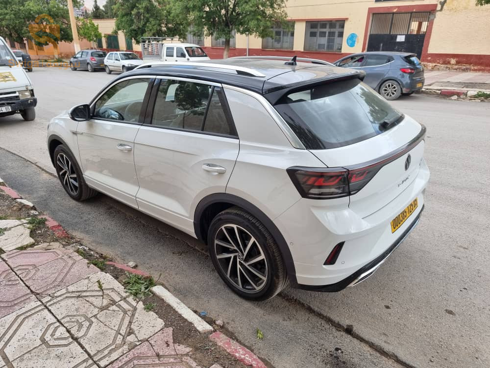 فولكس واجن T_ROC 2025 5 باتنة